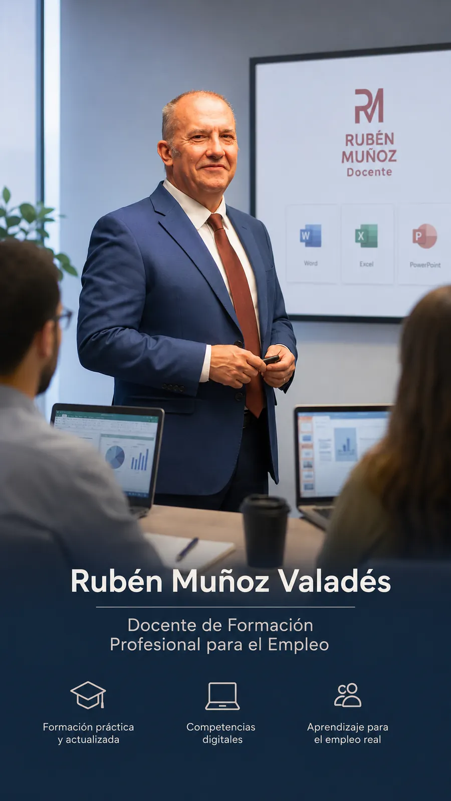 Composición profesional de Rubén Muñoz Valadés como docente de Formación Profesional para el Empleo
